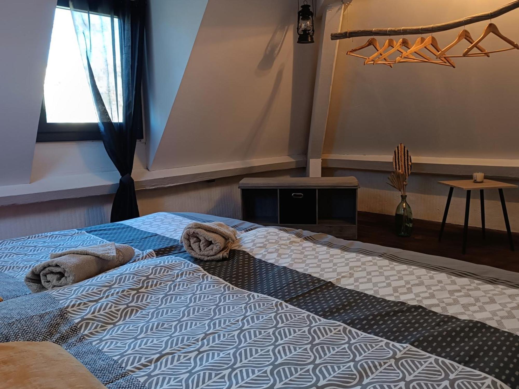 Les Tanalis - Chambres D'Hotes & Gite Gurs Buitenkant foto